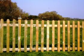 Timber-Wooden-Picket-Fencing-Dorchester-Dorset