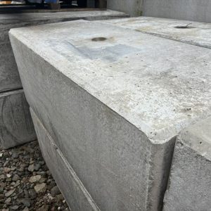 Interlocking Concrete Block 900mm Flat Top
