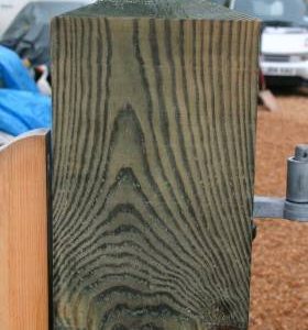 125mm x 125mm x 2.4m Gate Post